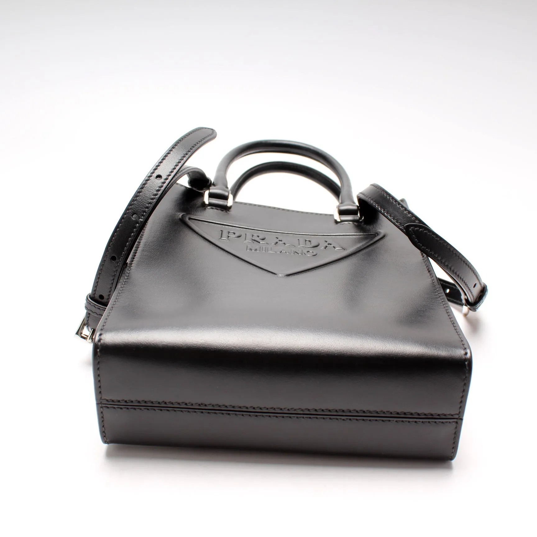 1BA333 Leather Small Handbag