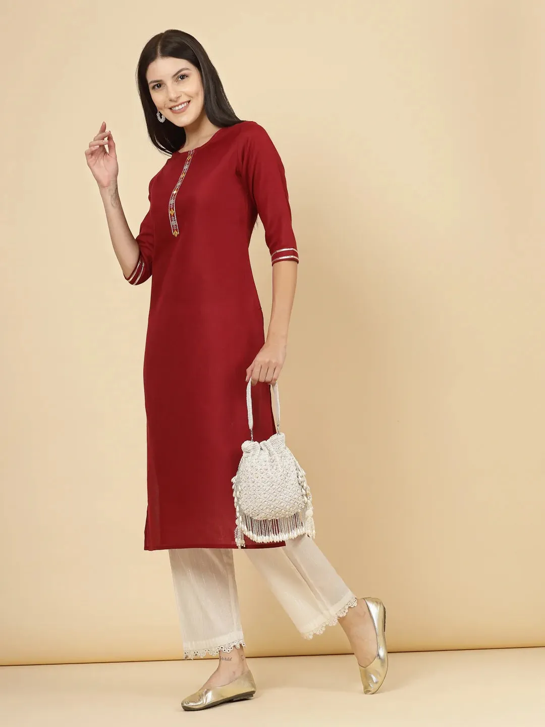 Droop Pearl Embellished Velvet Potli Bag