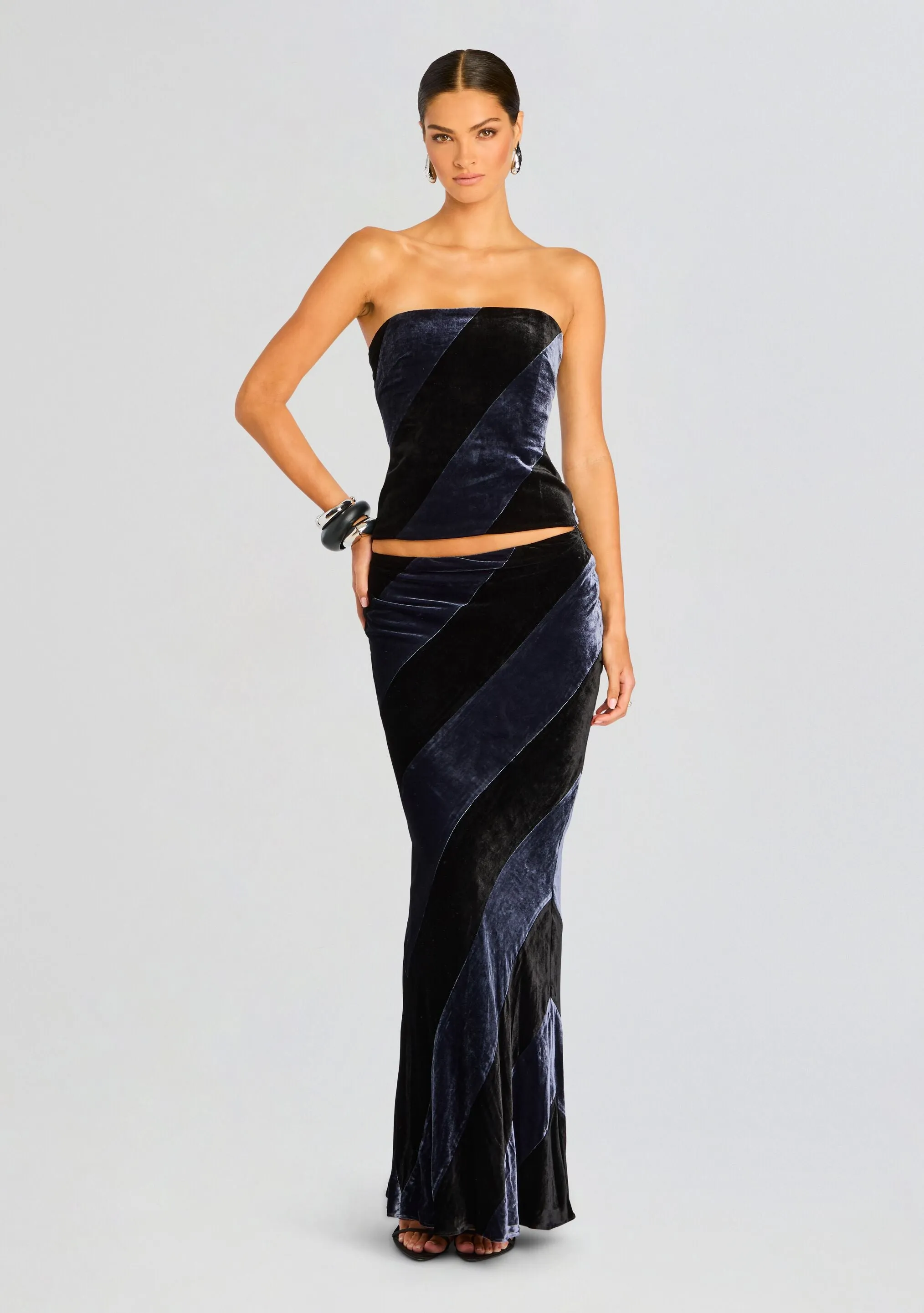 Venus Velvet Skirt