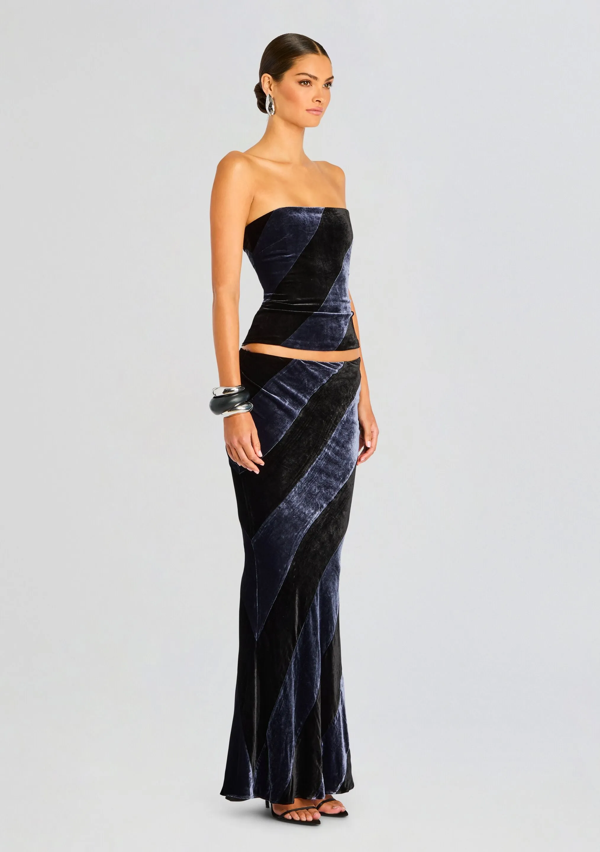 Venus Velvet Skirt